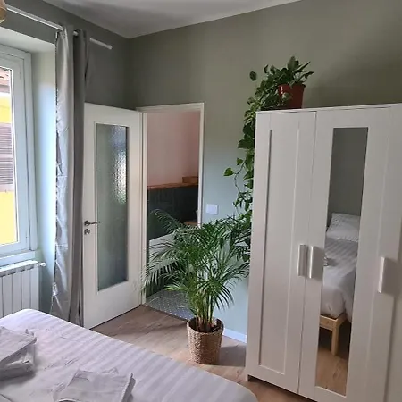 La Rondine Apartamento Luino